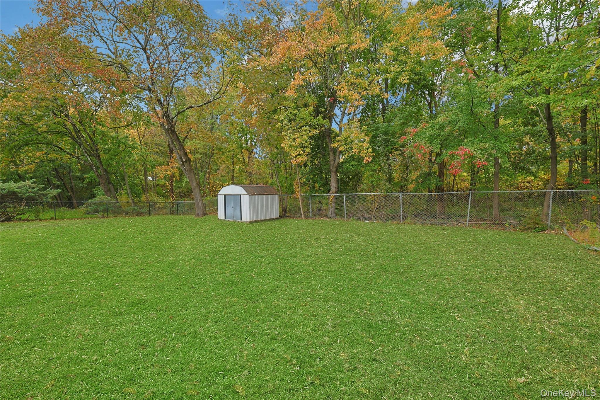 40 Lake Nanuet Drive – For Sale photo 23