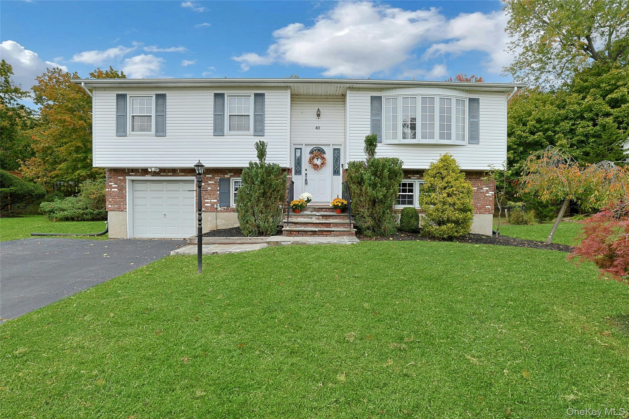 40 Lake Nanuet Drive – For Sale