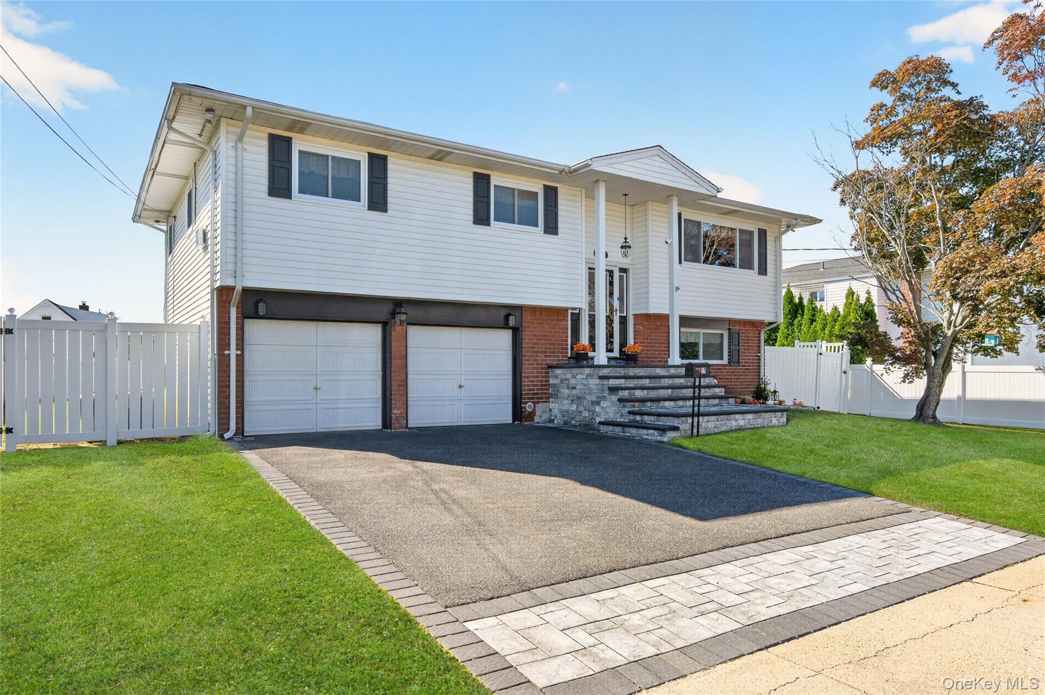 17 Sherwood Drive – For Sale photo 2