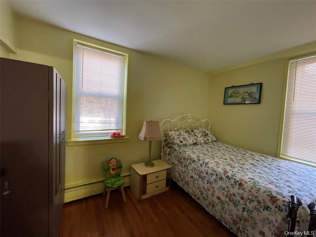 42-42 Colden Street, Unit B21 photo 4
