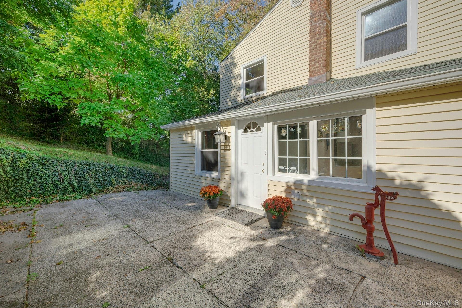 118 Circular Street – For Sale photo 2