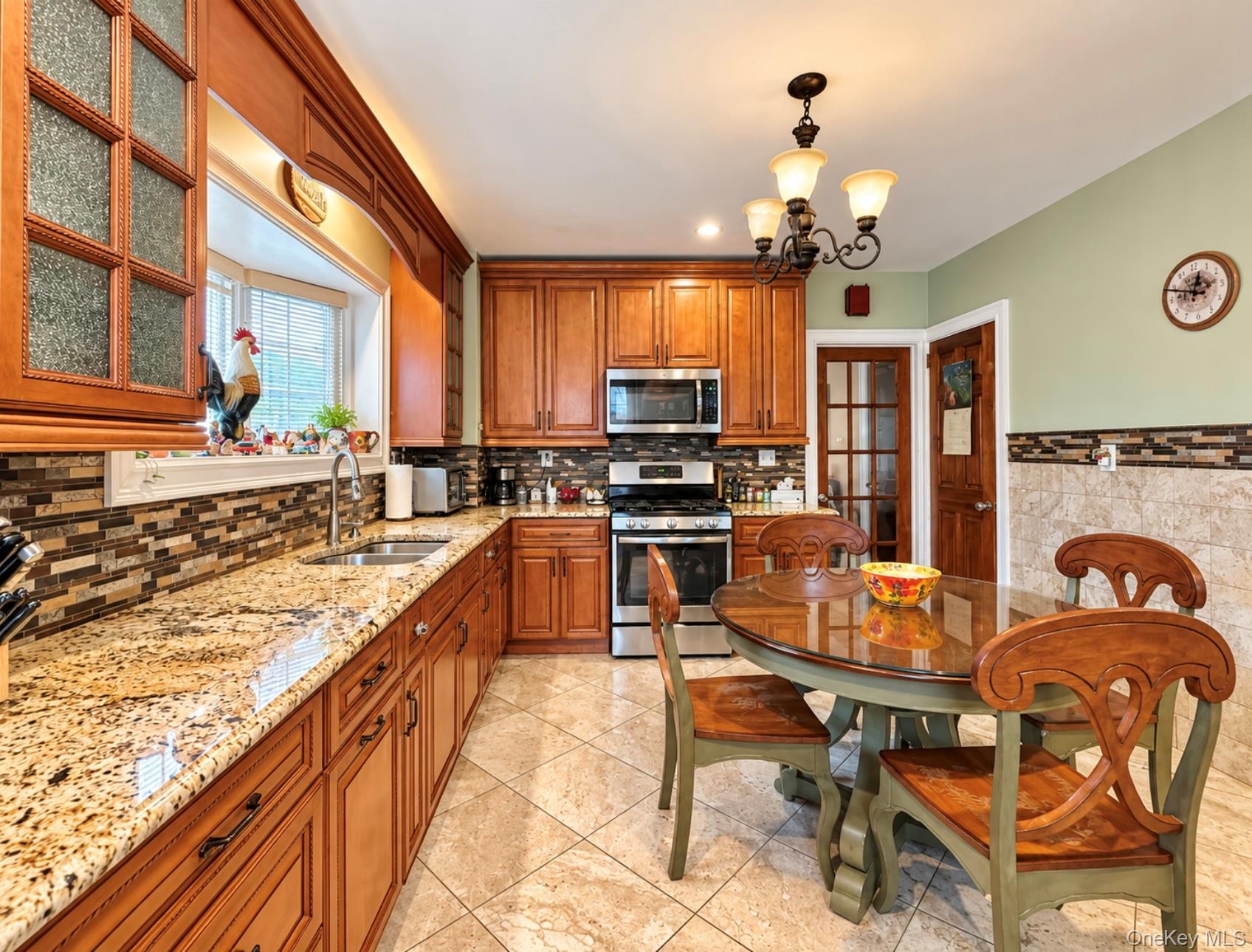 90-15 187th Place – For Sale photo 15