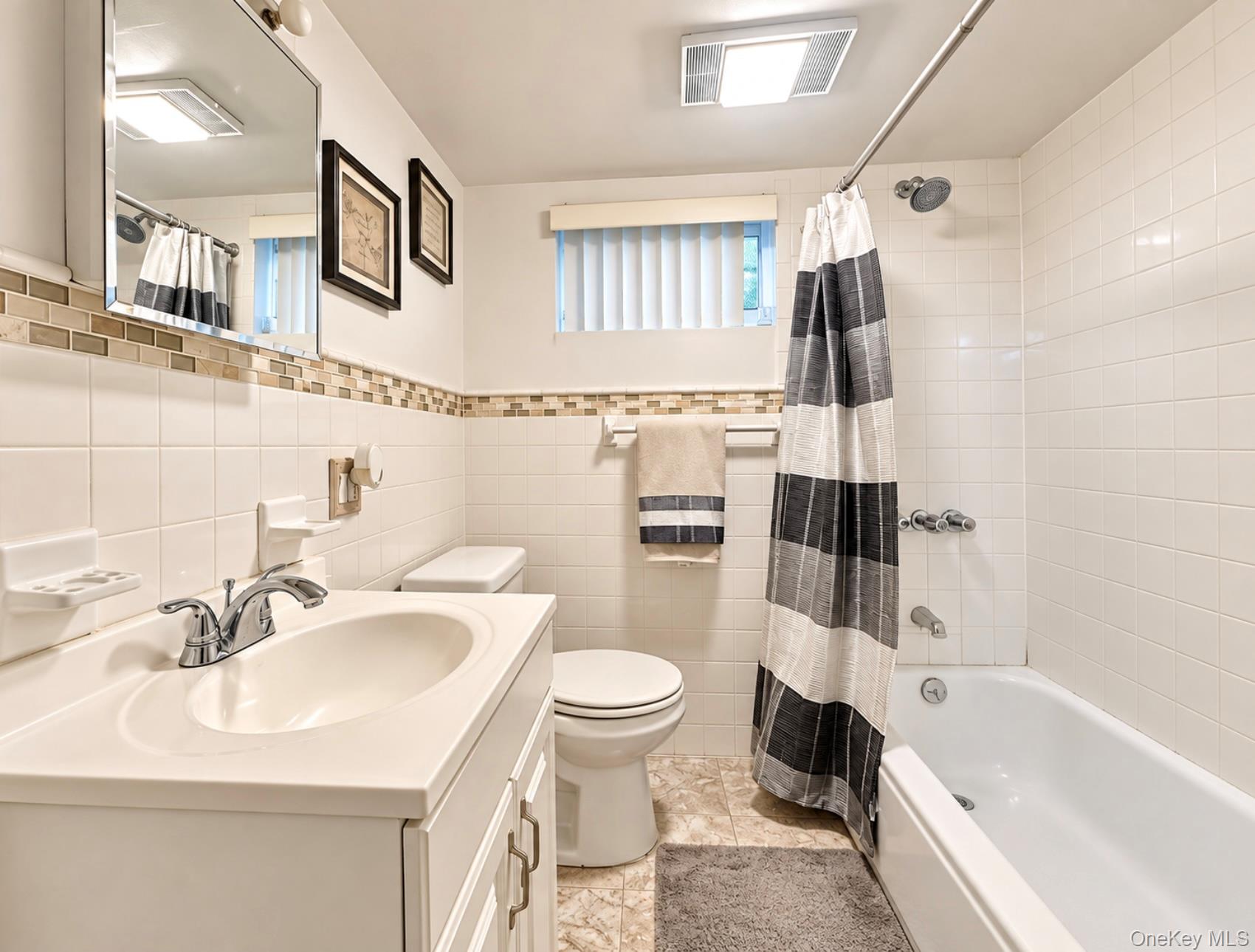 90-15 187th Place – For Sale photo 20