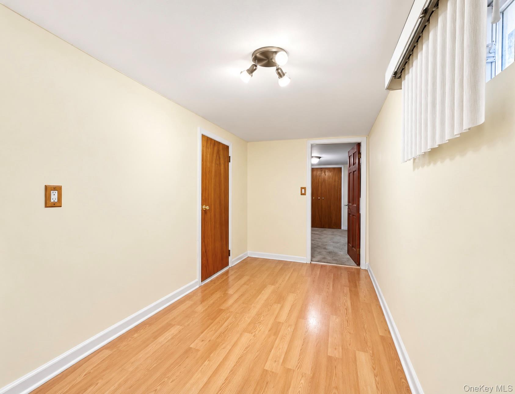 90-15 187th Place – For Sale photo 18