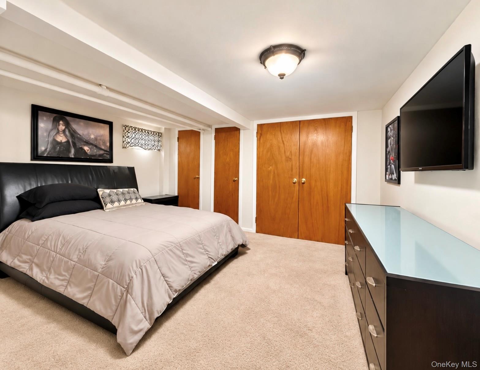 90-15 187th Place – For Sale photo 19