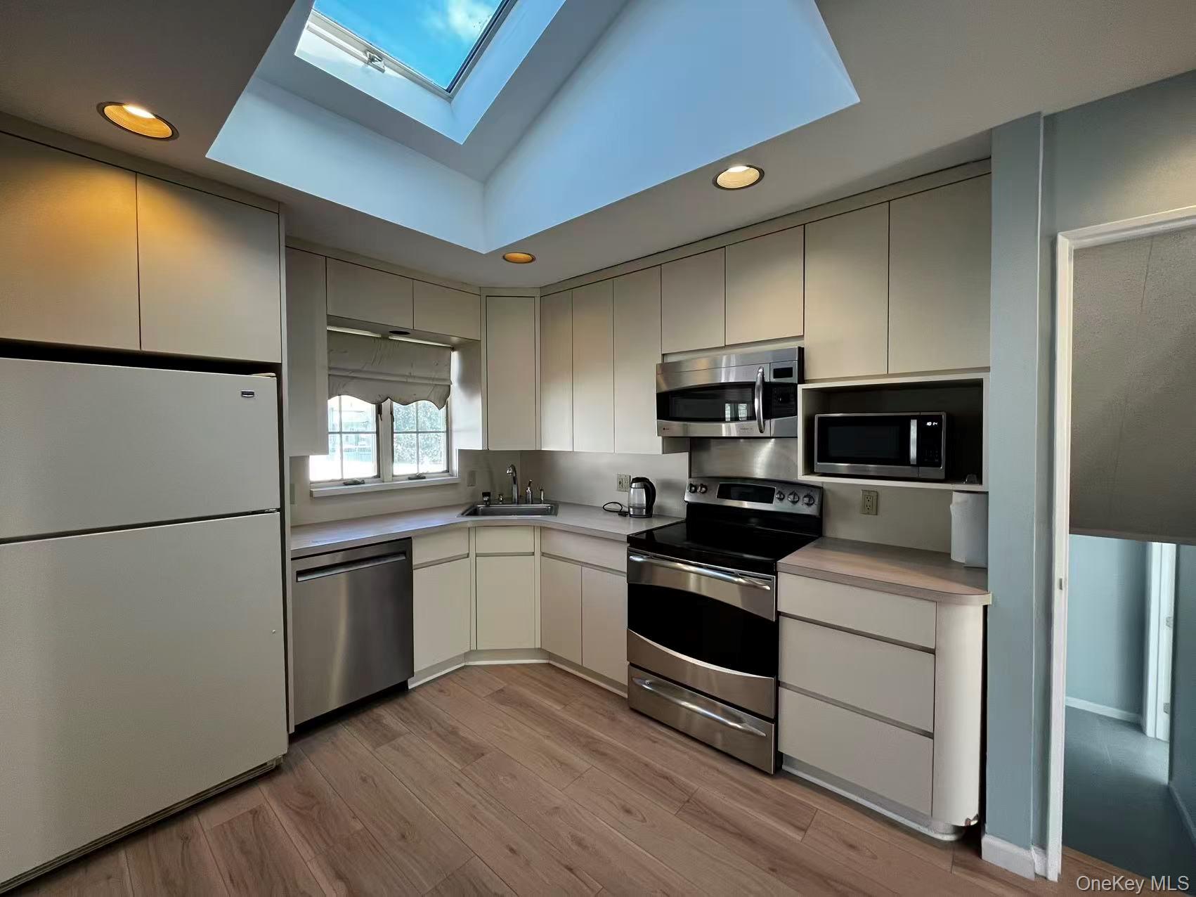 2637 Marin Lane – For Rent photo 4
