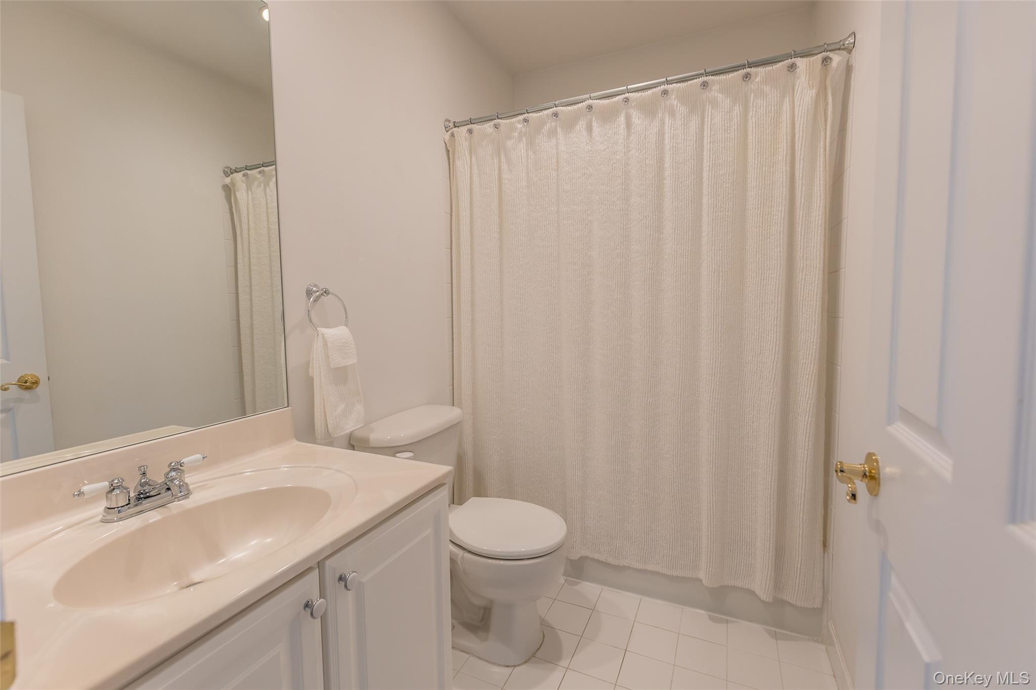 29 Madison Circle – For Sale photo 18