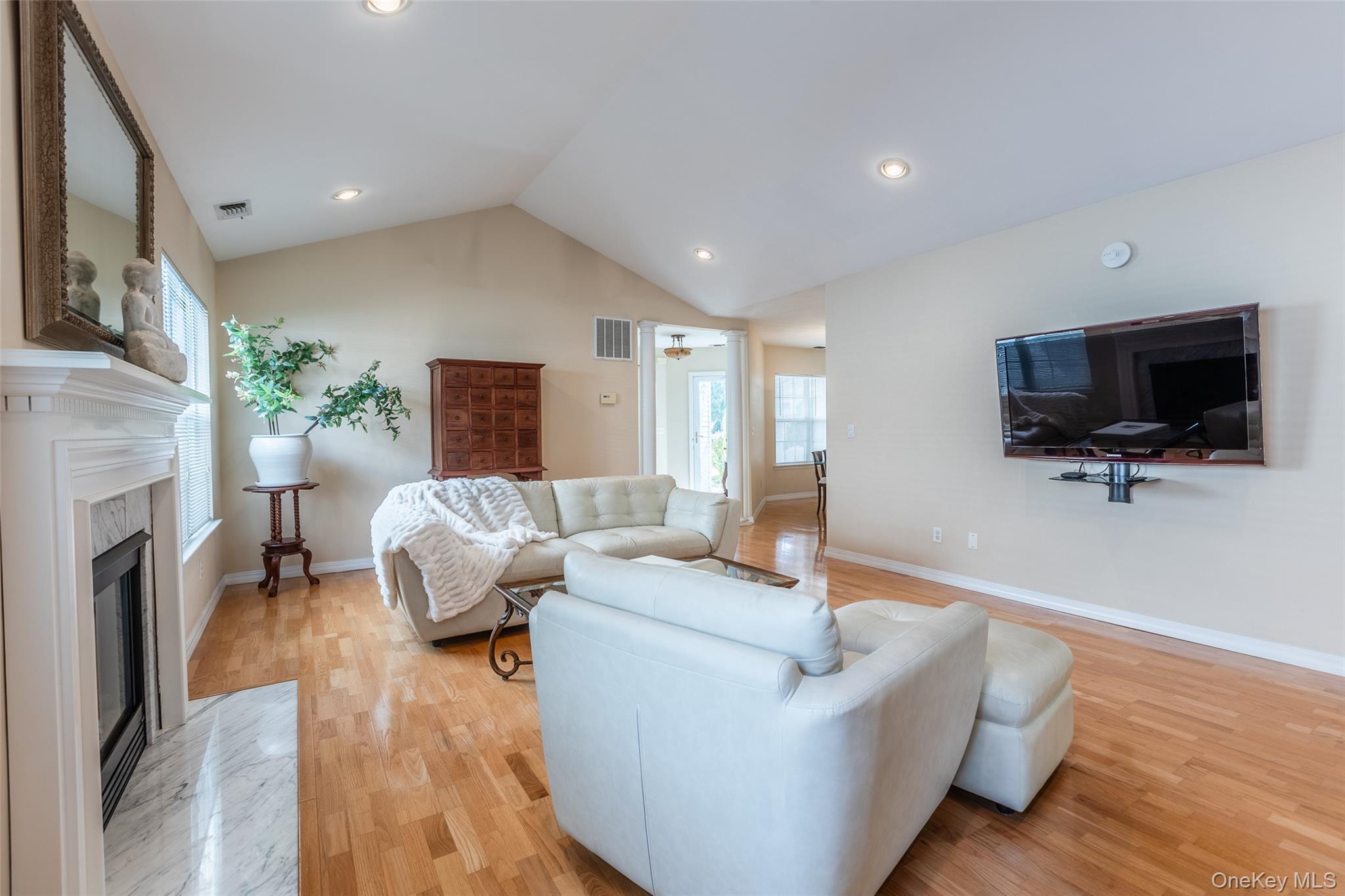 29 Madison Circle – For Sale photo 5