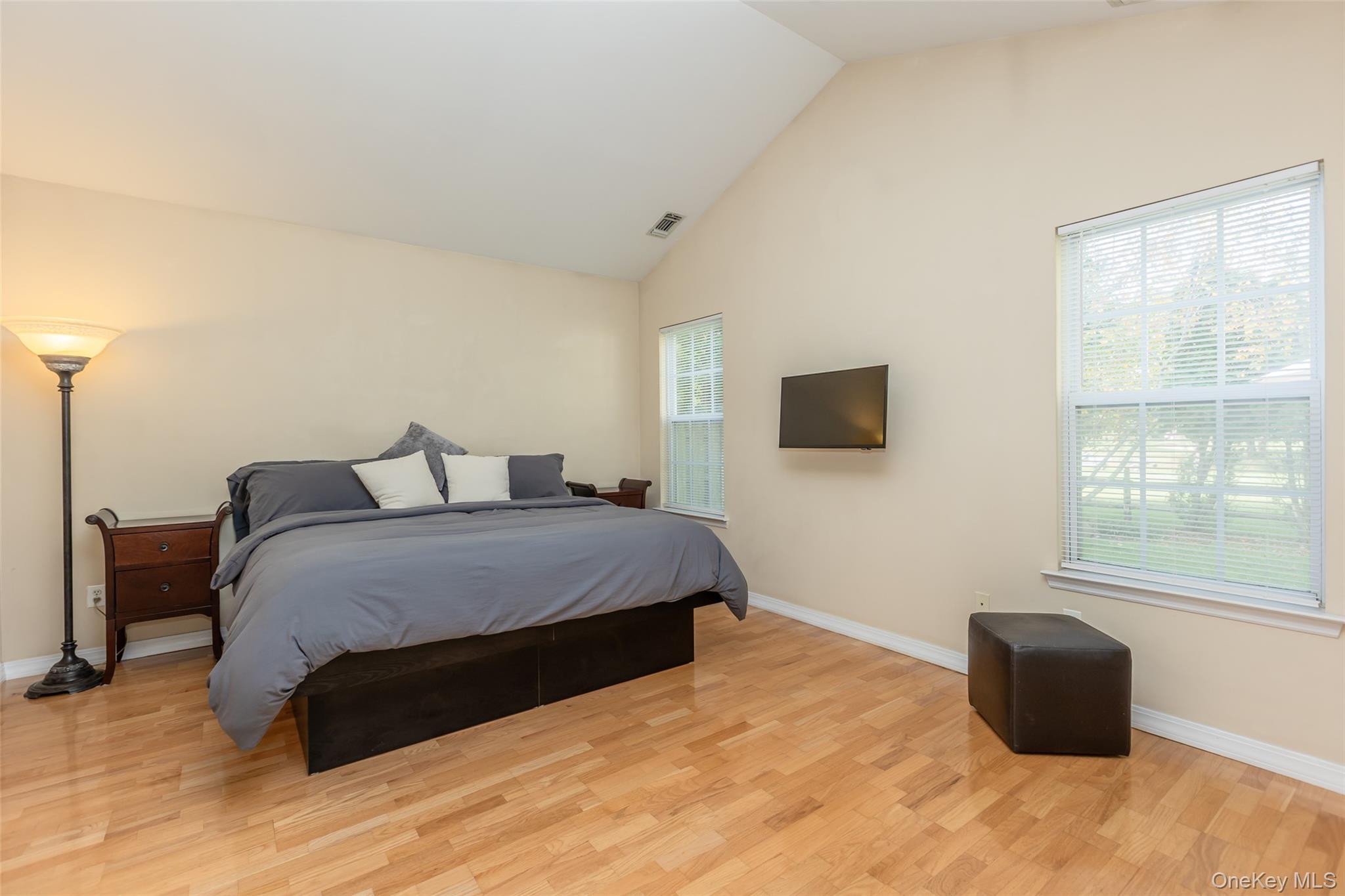29 Madison Circle – For Sale photo 14