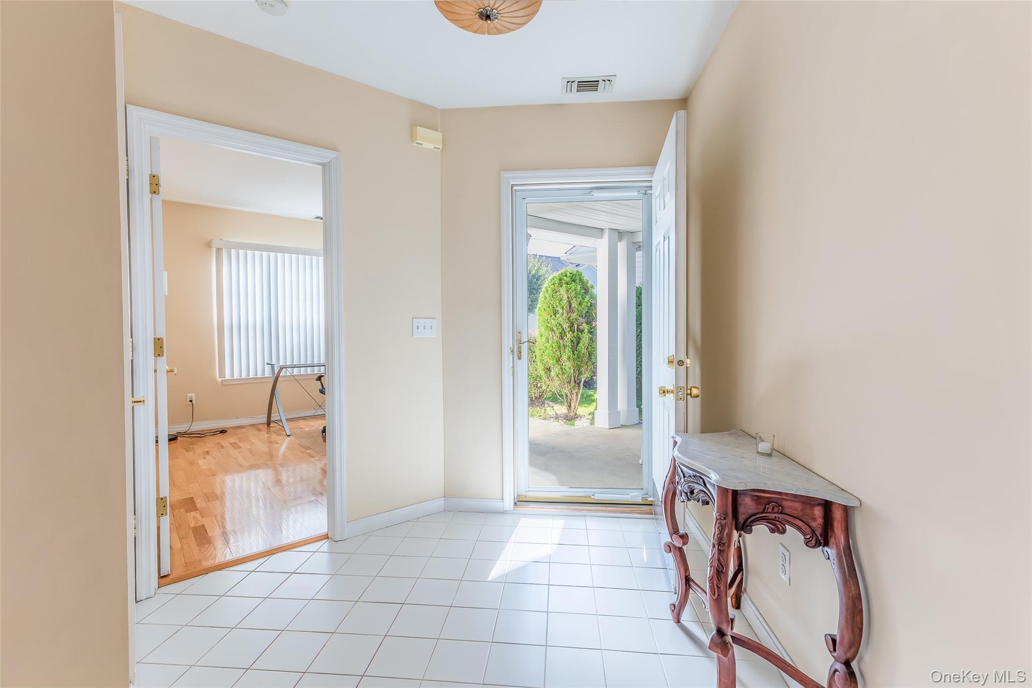 29 Madison Circle – For Sale photo 3
