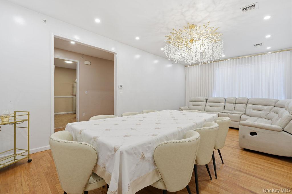 21 Dinev Road – For Sale photo 14