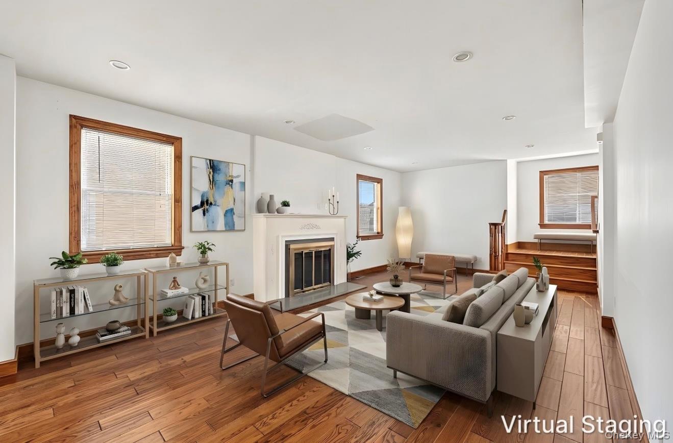 30 North Drive – For Sale photo 4