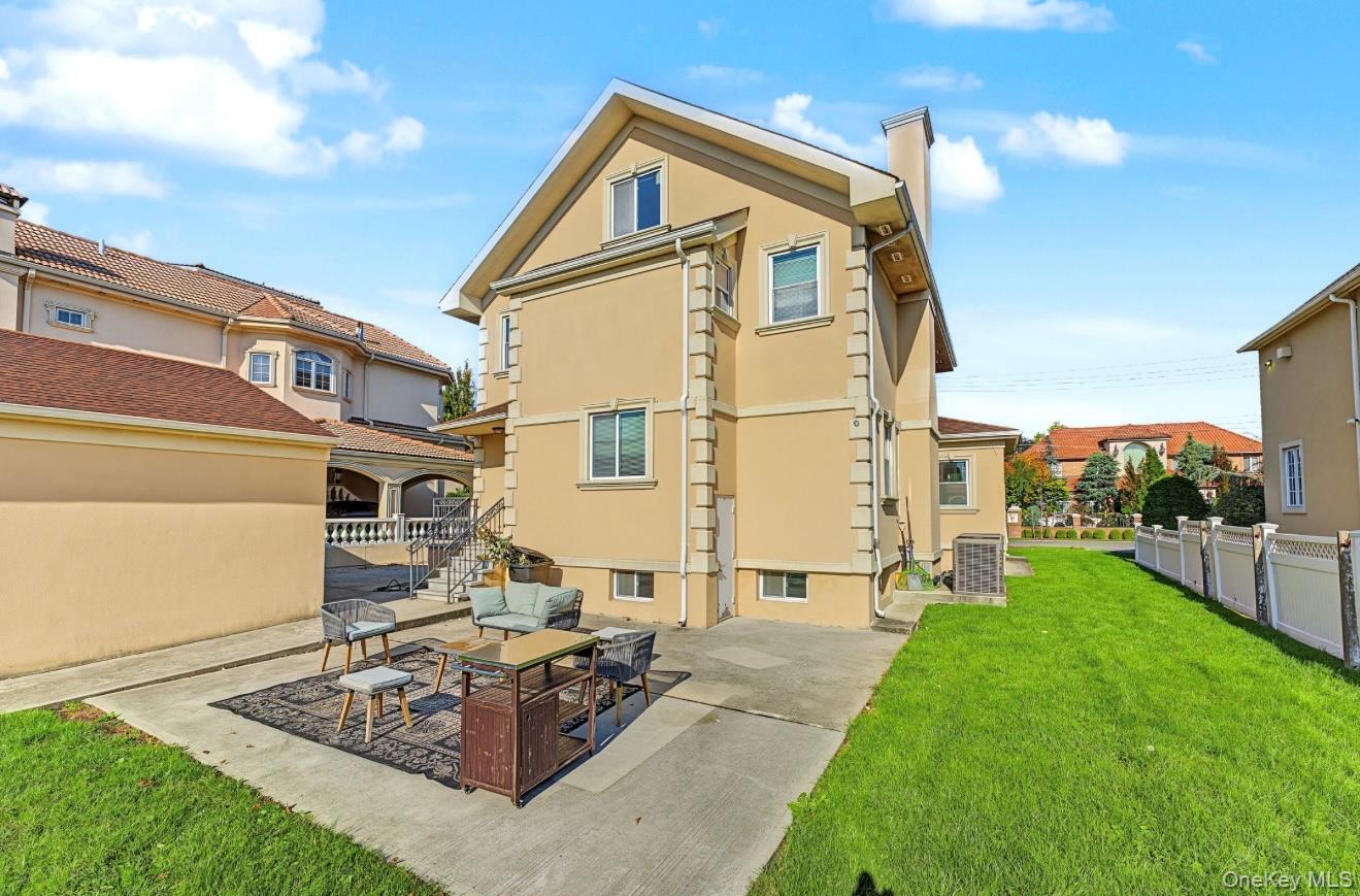30 North Drive – For Sale photo 34