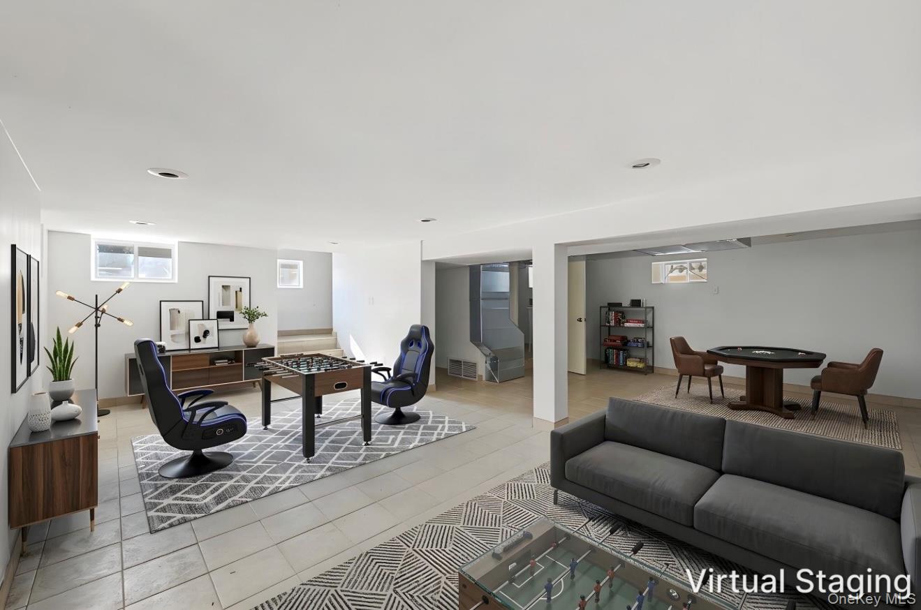 30 North Drive – For Sale photo 27