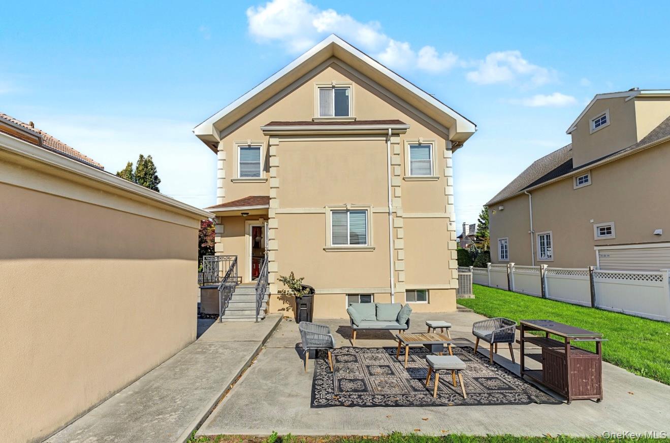 30 North Drive – For Sale photo 35