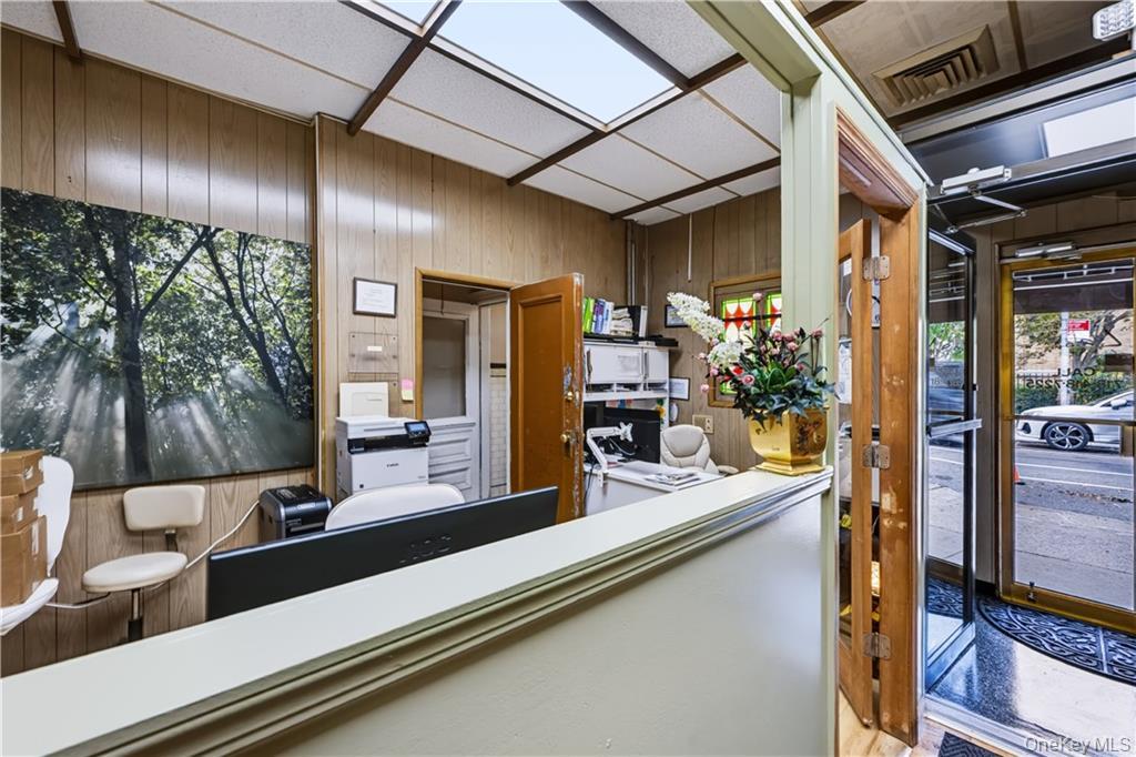 58-34 Catalpa Avenue – For Sale photo 9