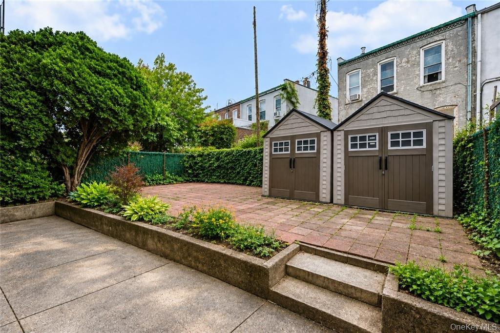 58-34 Catalpa Avenue – For Sale photo 4