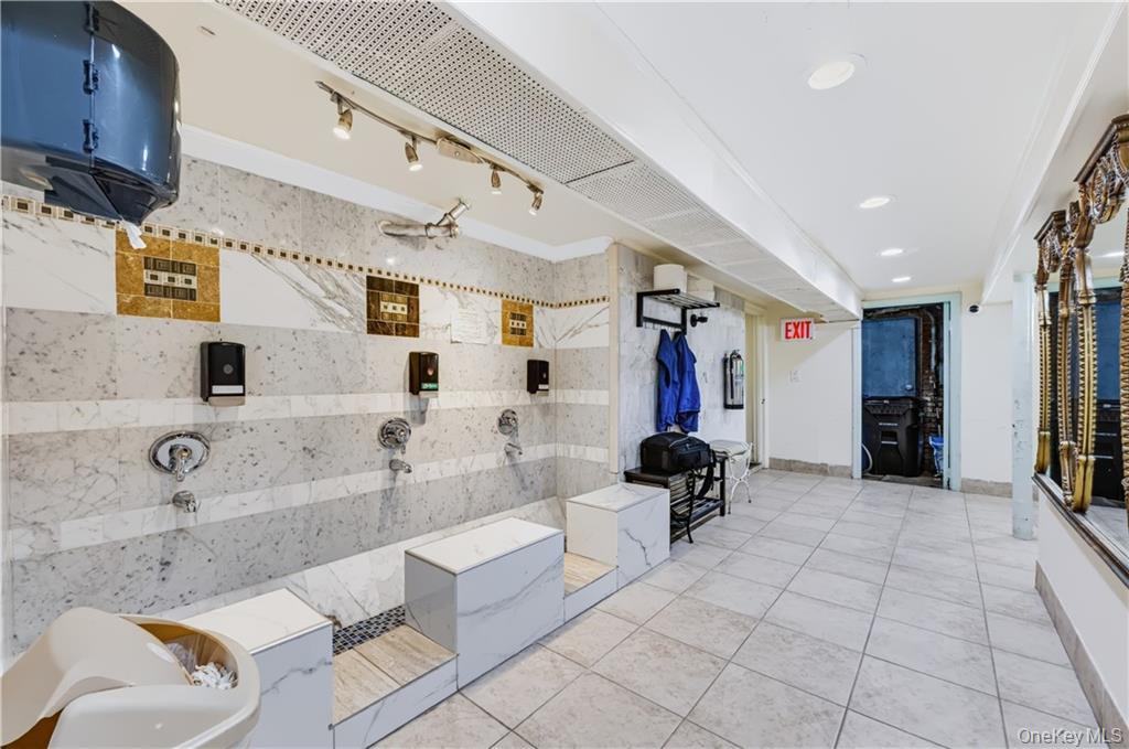 58-34 Catalpa Avenue – For Sale photo 18