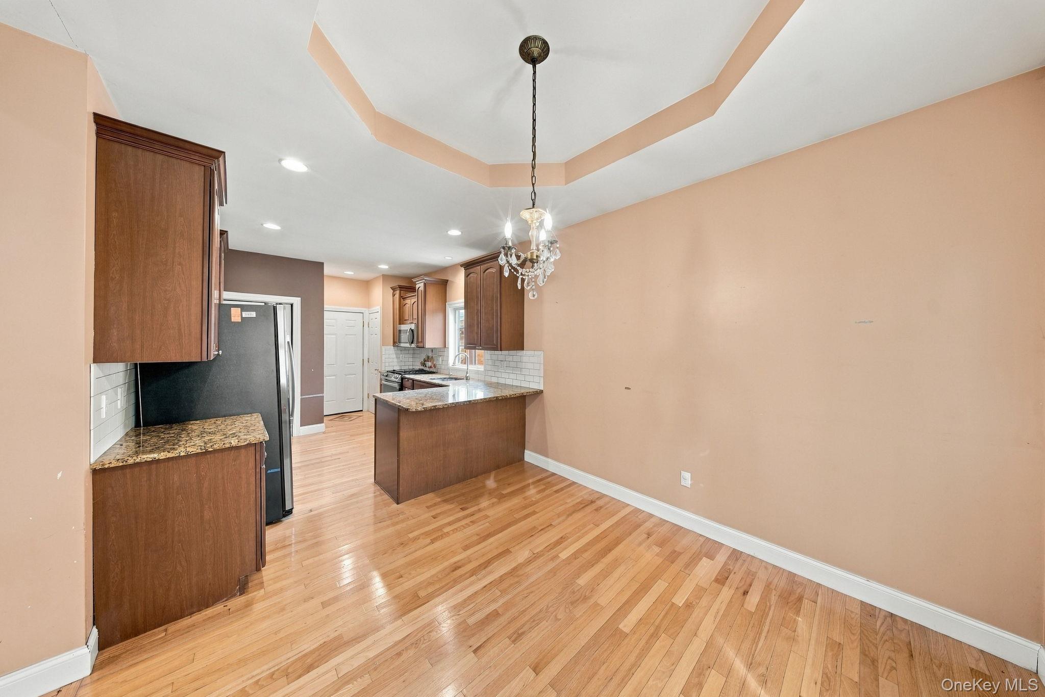 576 Burlingham Road – For Sale photo 16