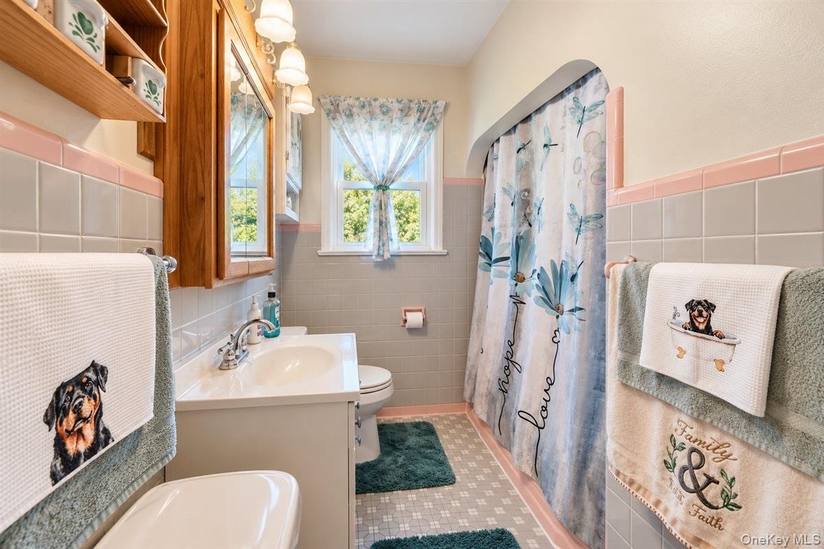 8 Mark Street – For Sale photo 14