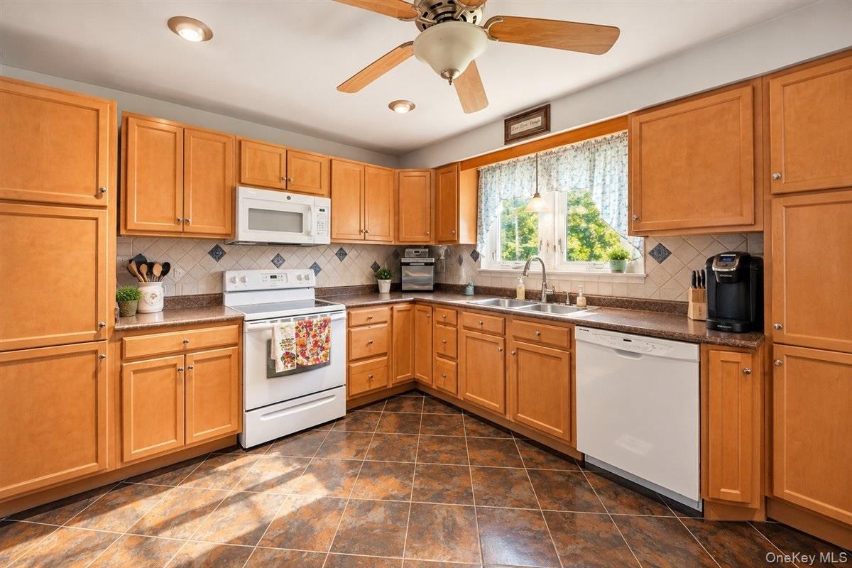 8 Mark Street – For Sale photo 8