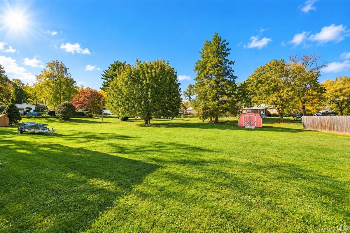 8 Mark Street – For Sale photo 17