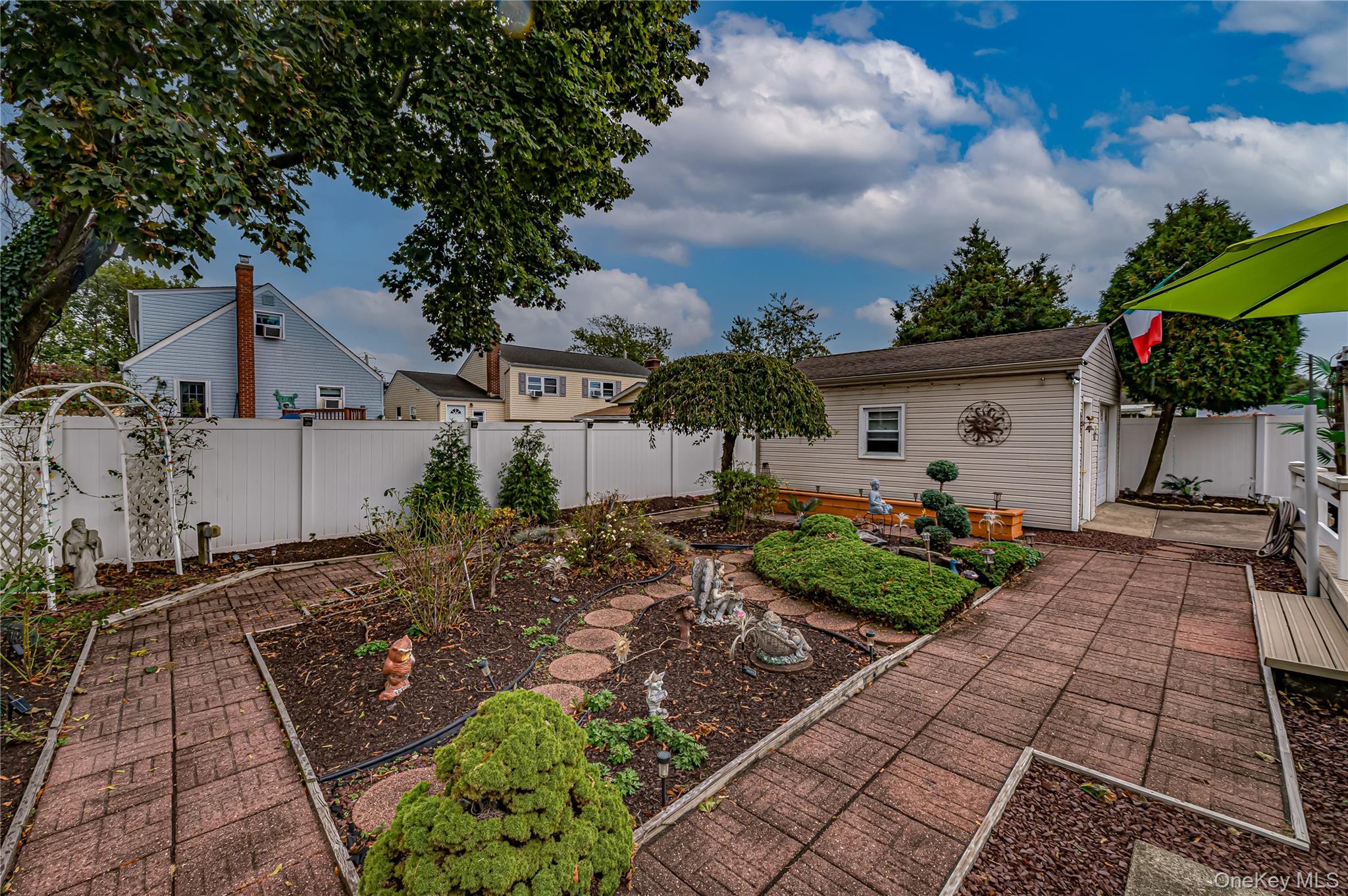 10 William Street – For Sale photo 26