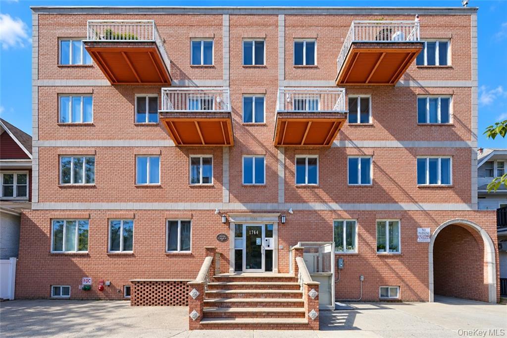 1764 E 19th Street, Unit 2B