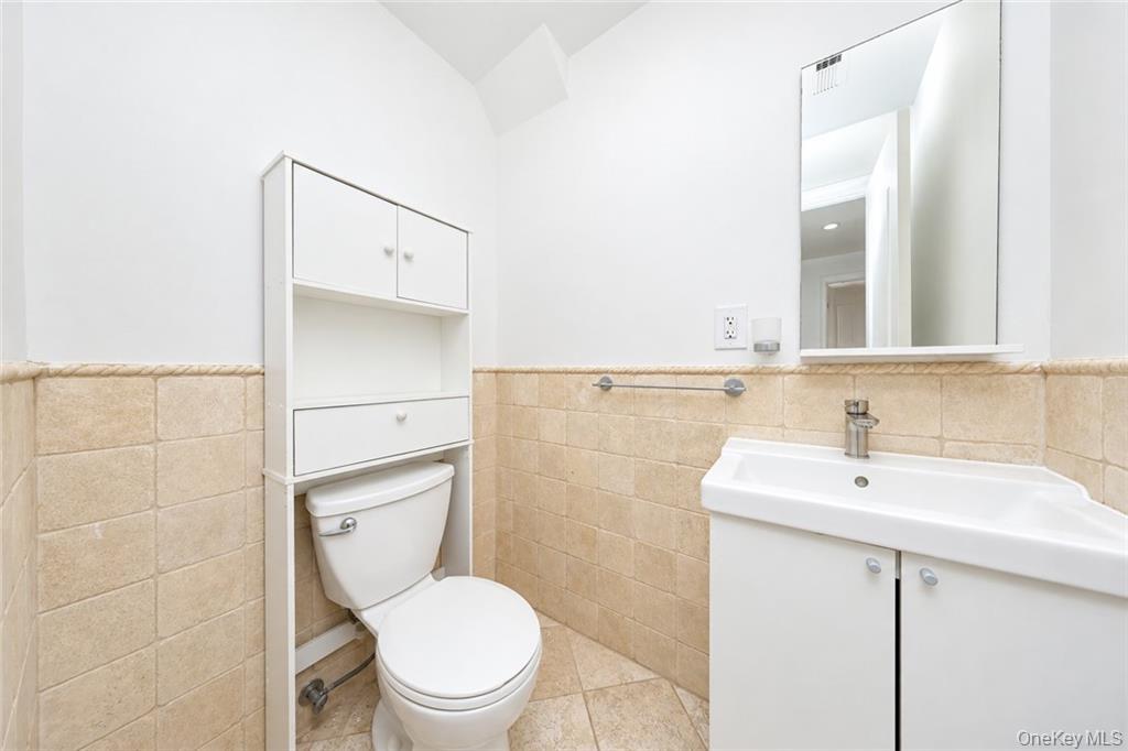 1764 E 19th Street, Unit 2B photo 19