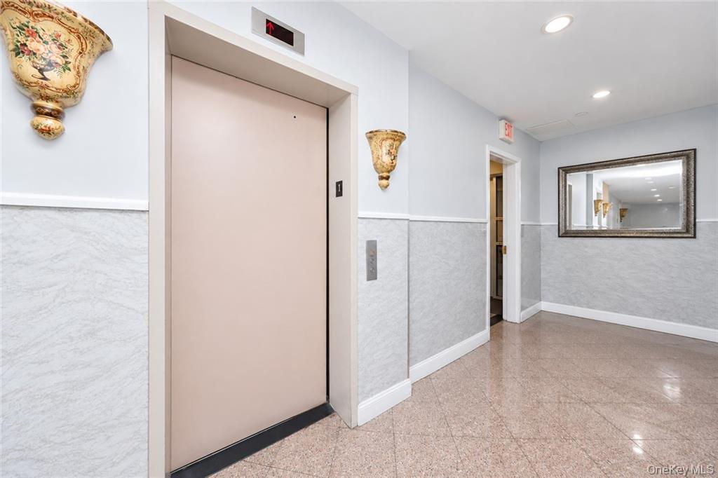 1764 E 19th Street, Unit 2B photo 5