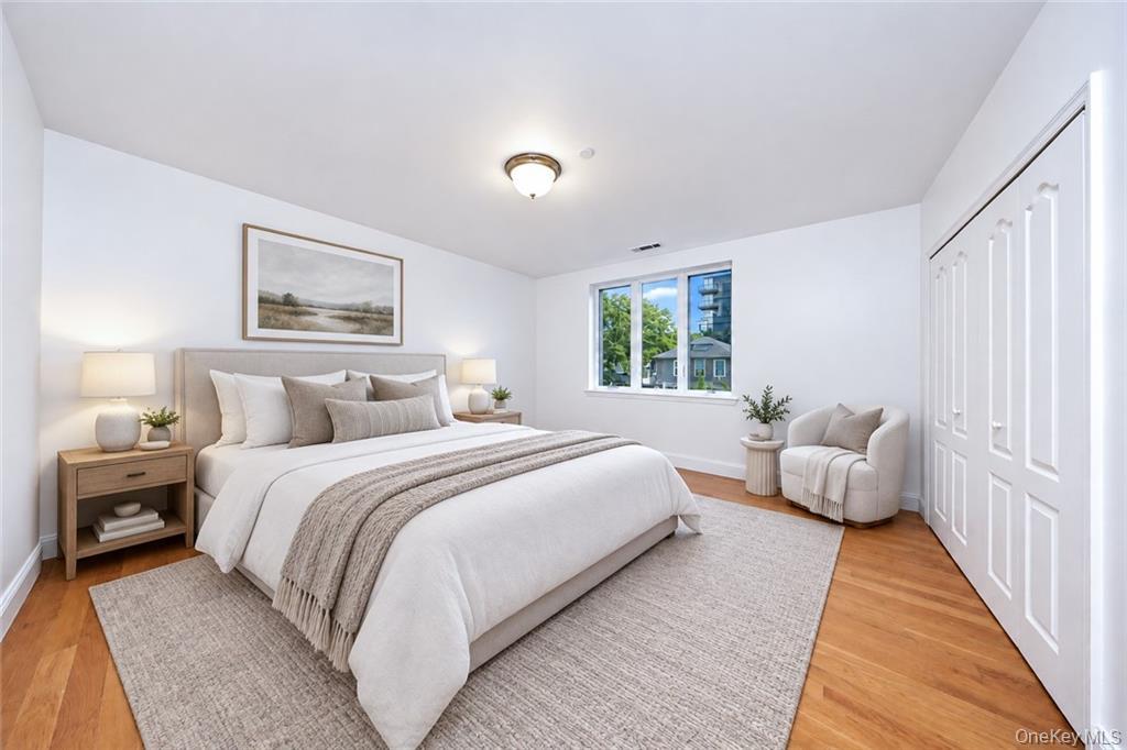 1764 E 19th Street, Unit 2B photo 12
