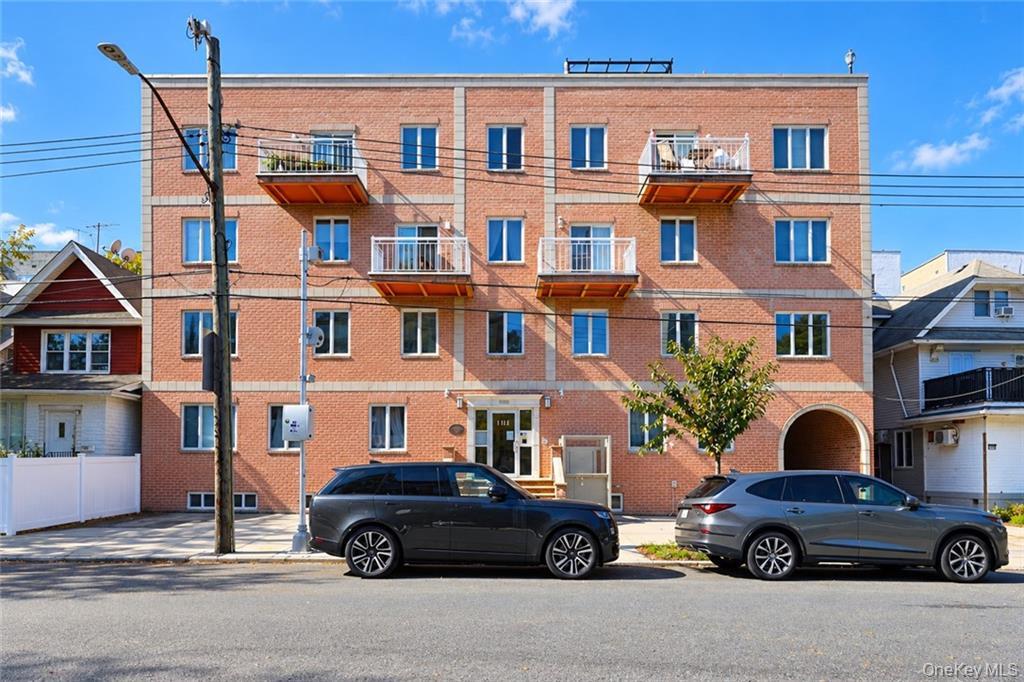 1764 E 19th Street, Unit 2B photo 2
