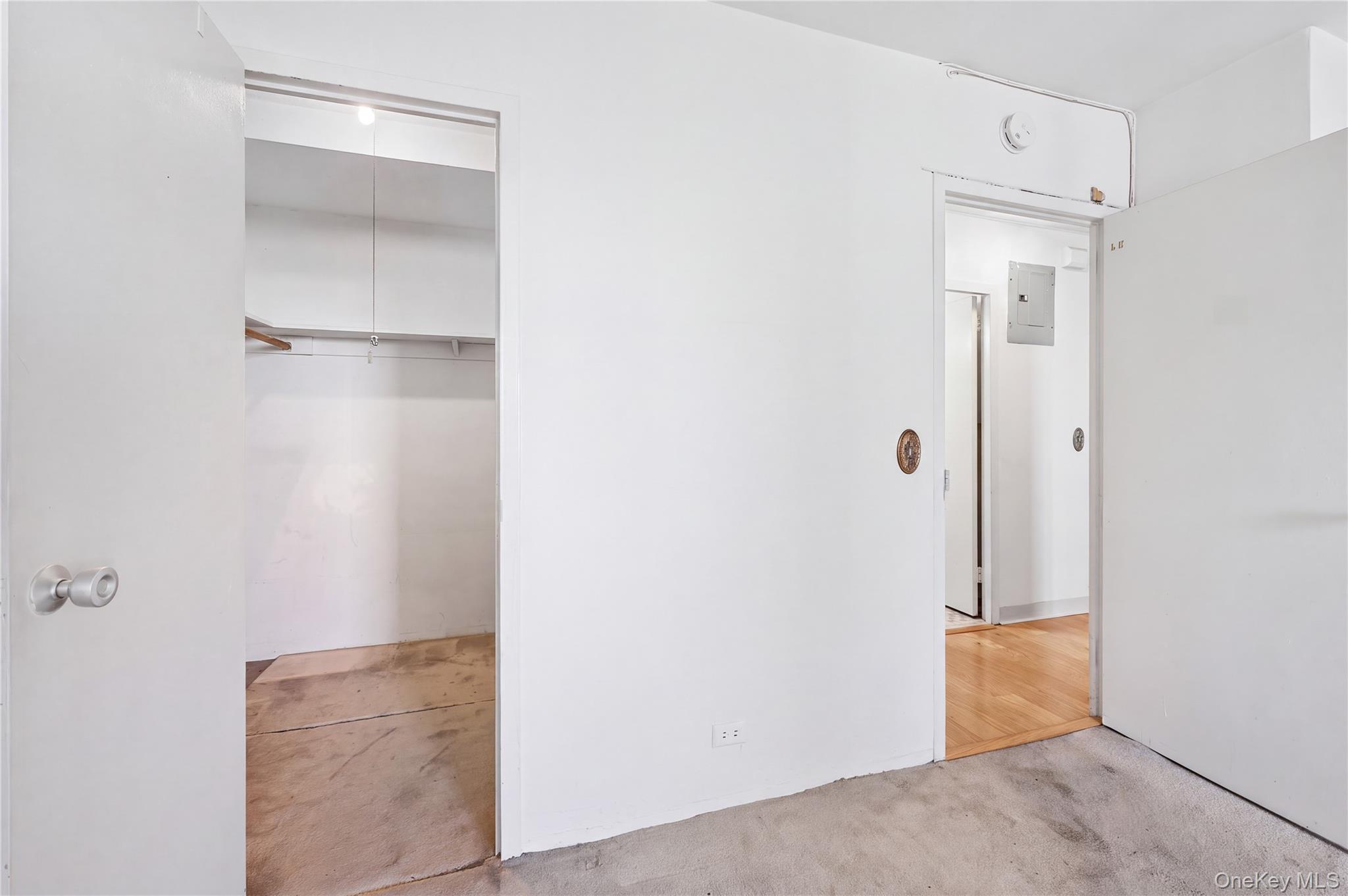 880 Boynton Avenue, Unit 9A photo 10