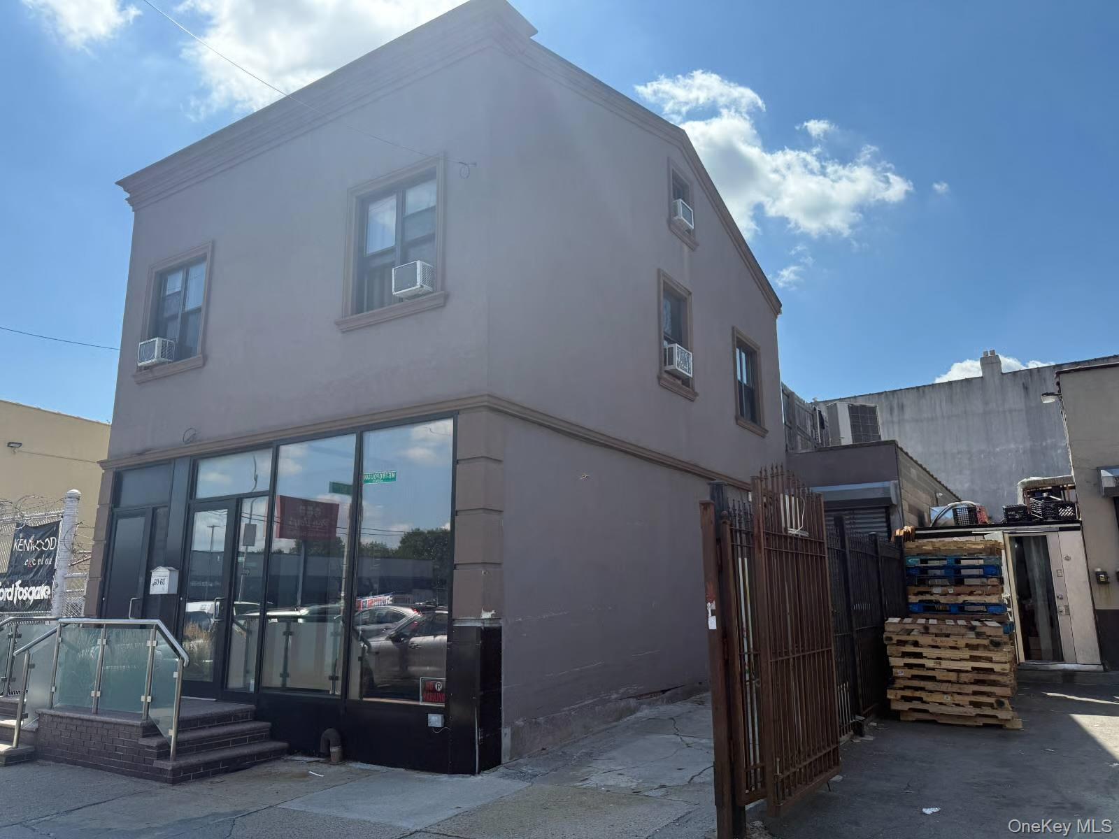 6060 Metropolitan Avenue – For Rent