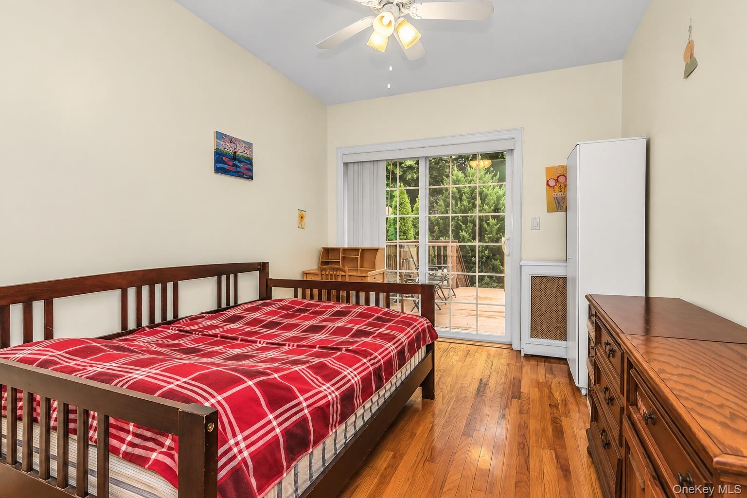 66-43 Alderton Street – For Sale photo 15