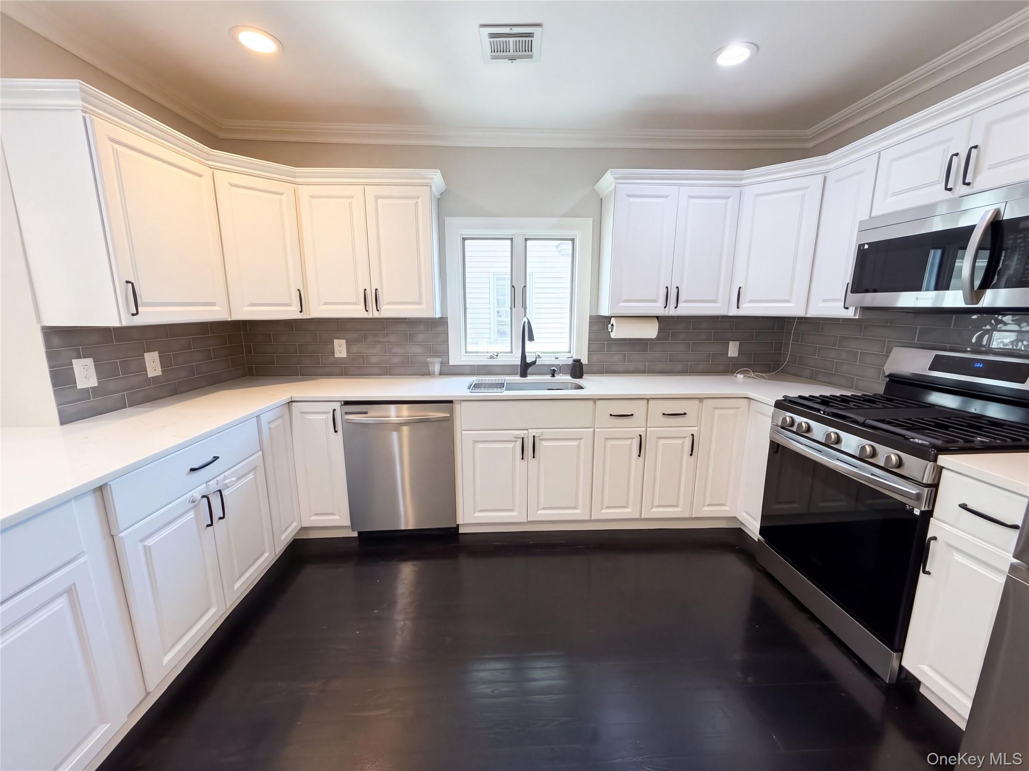 116 S Clinton Avenue – For Sale photo 2