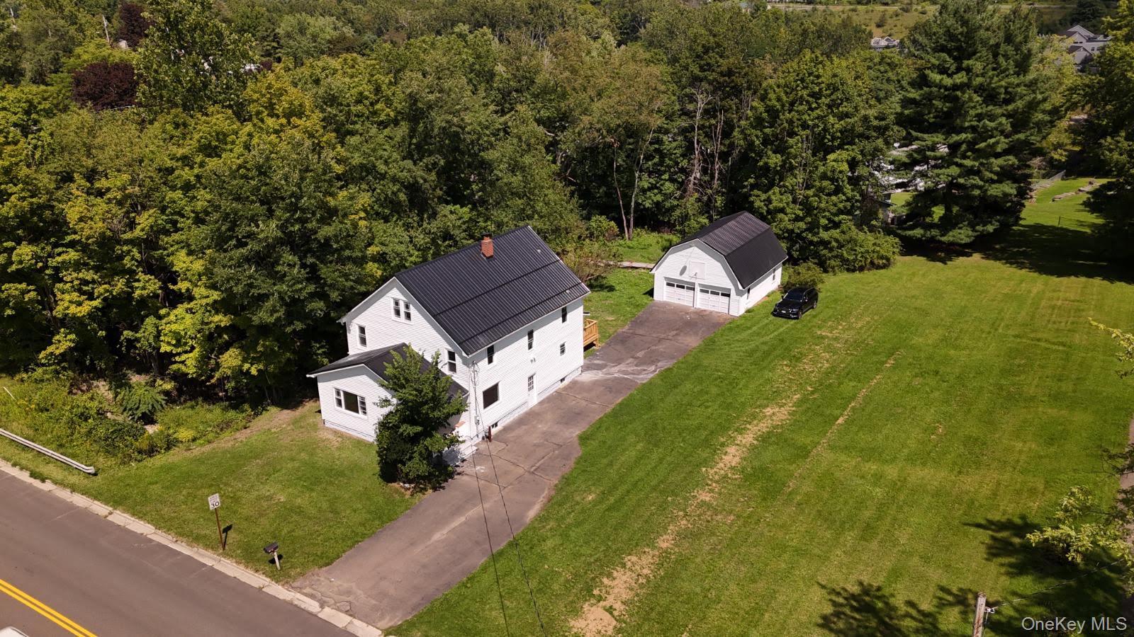 1709 Glenwood Rd – For Sale photo 3