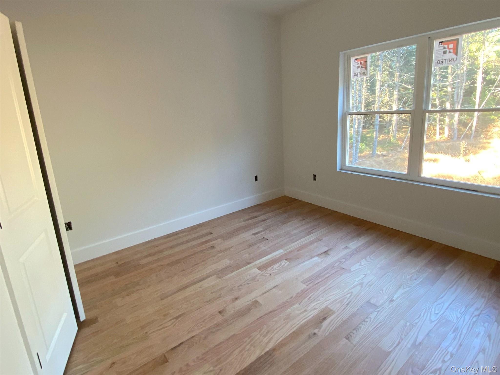 2 Dean Road – For Sale photo 10