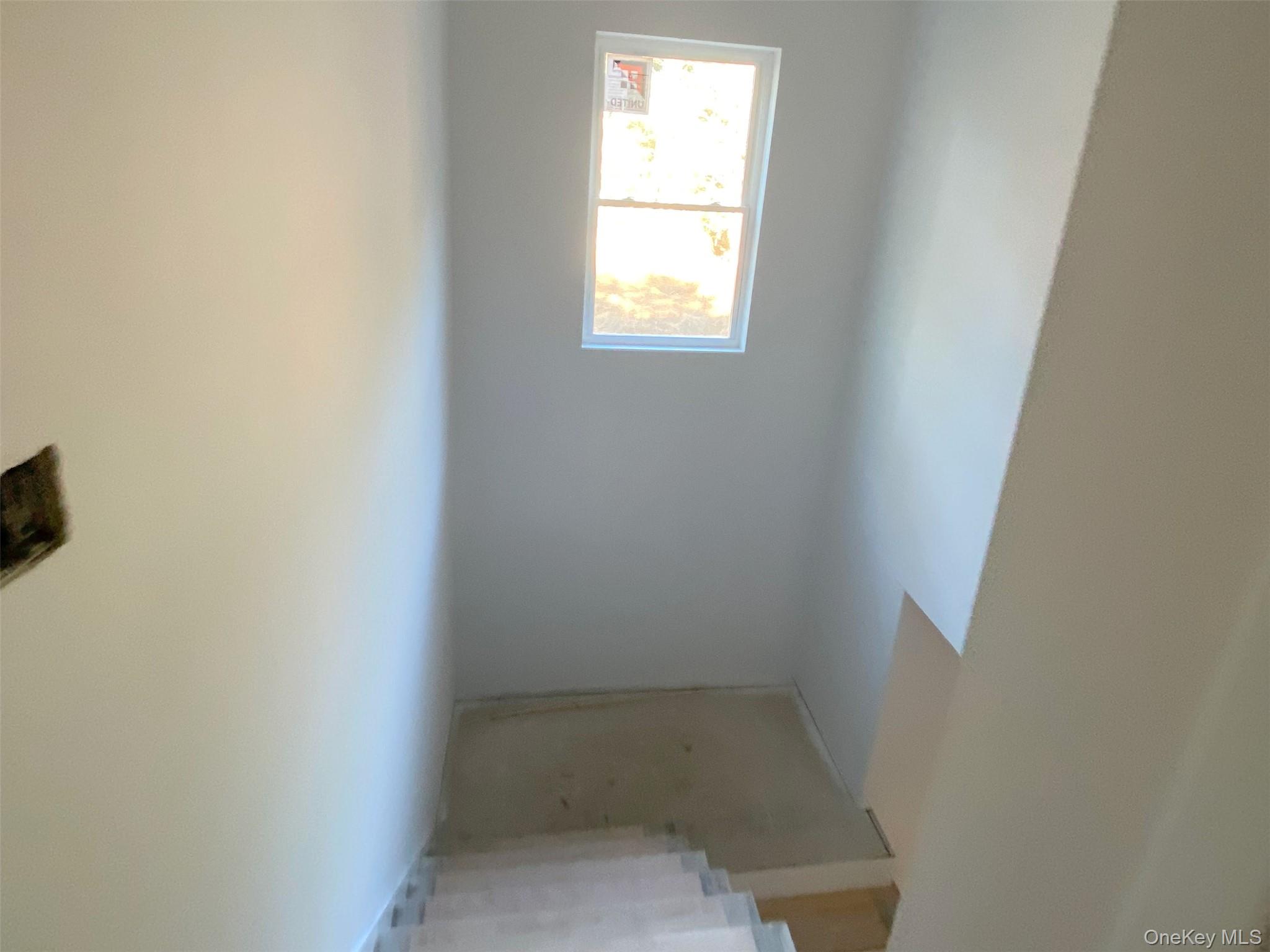 2 Dean Road – For Sale photo 2