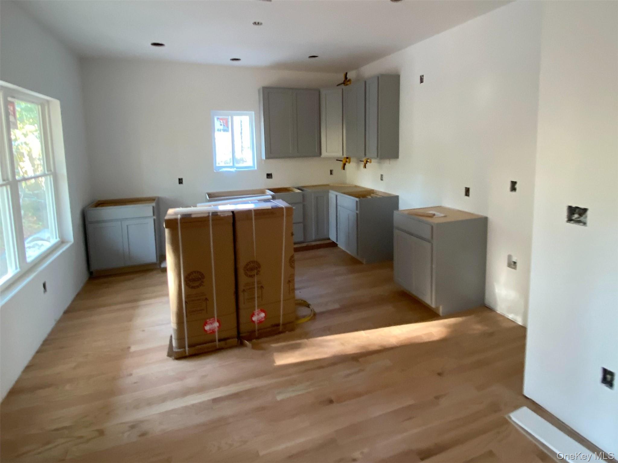 2 Dean Road – For Sale photo 5
