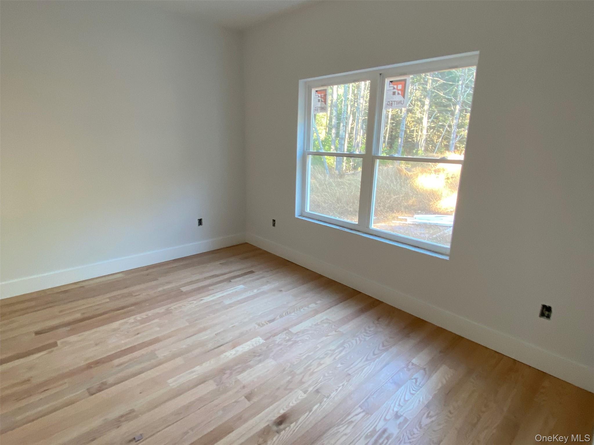 2 Dean Road – For Sale photo 9