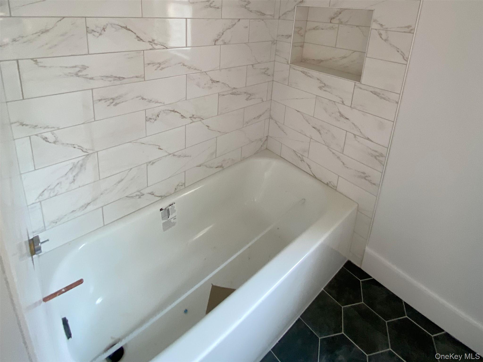 2 Dean Road – For Sale photo 8