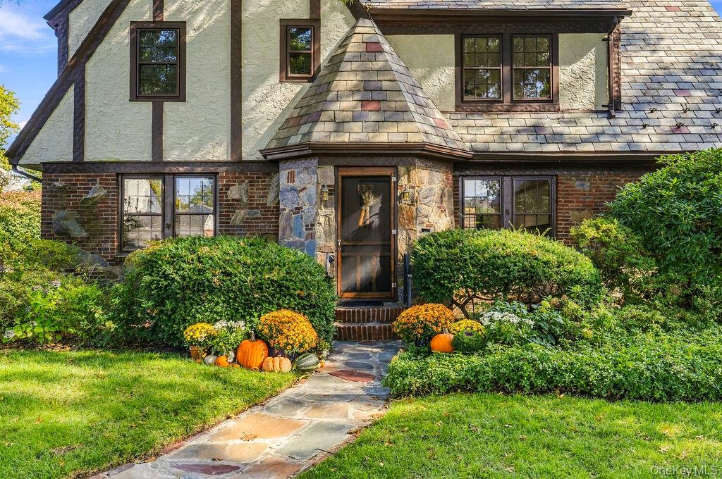 123 Weyford Terrace – For Sale photo 3