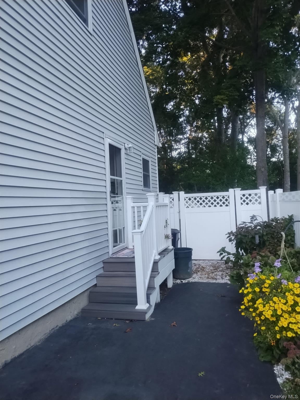 243 Wavecrest Drive – For Sale photo 17