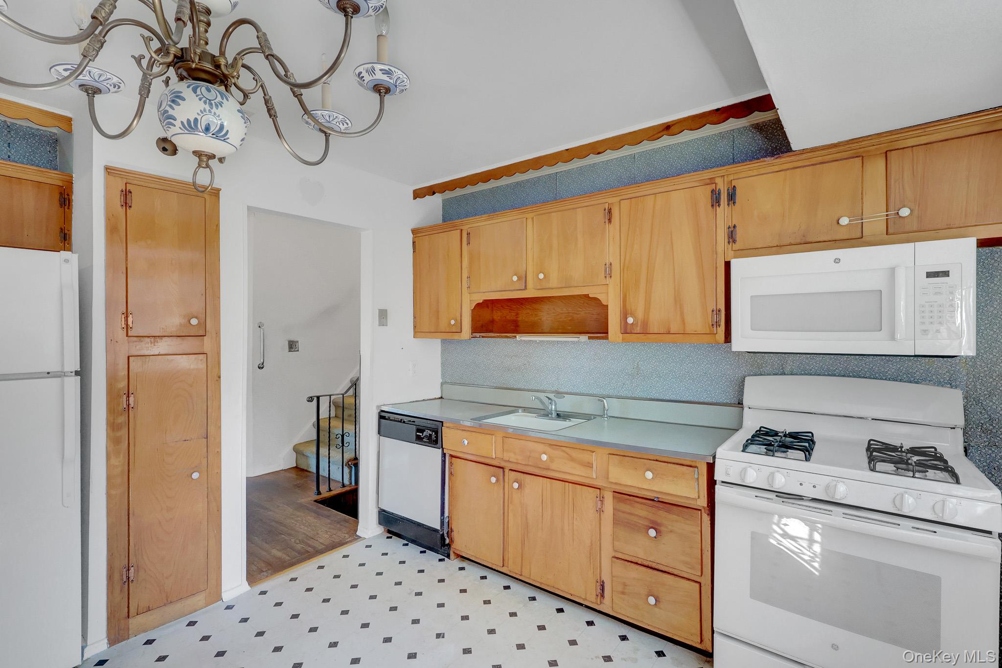 6 Barbara Lane – For Sale photo 16
