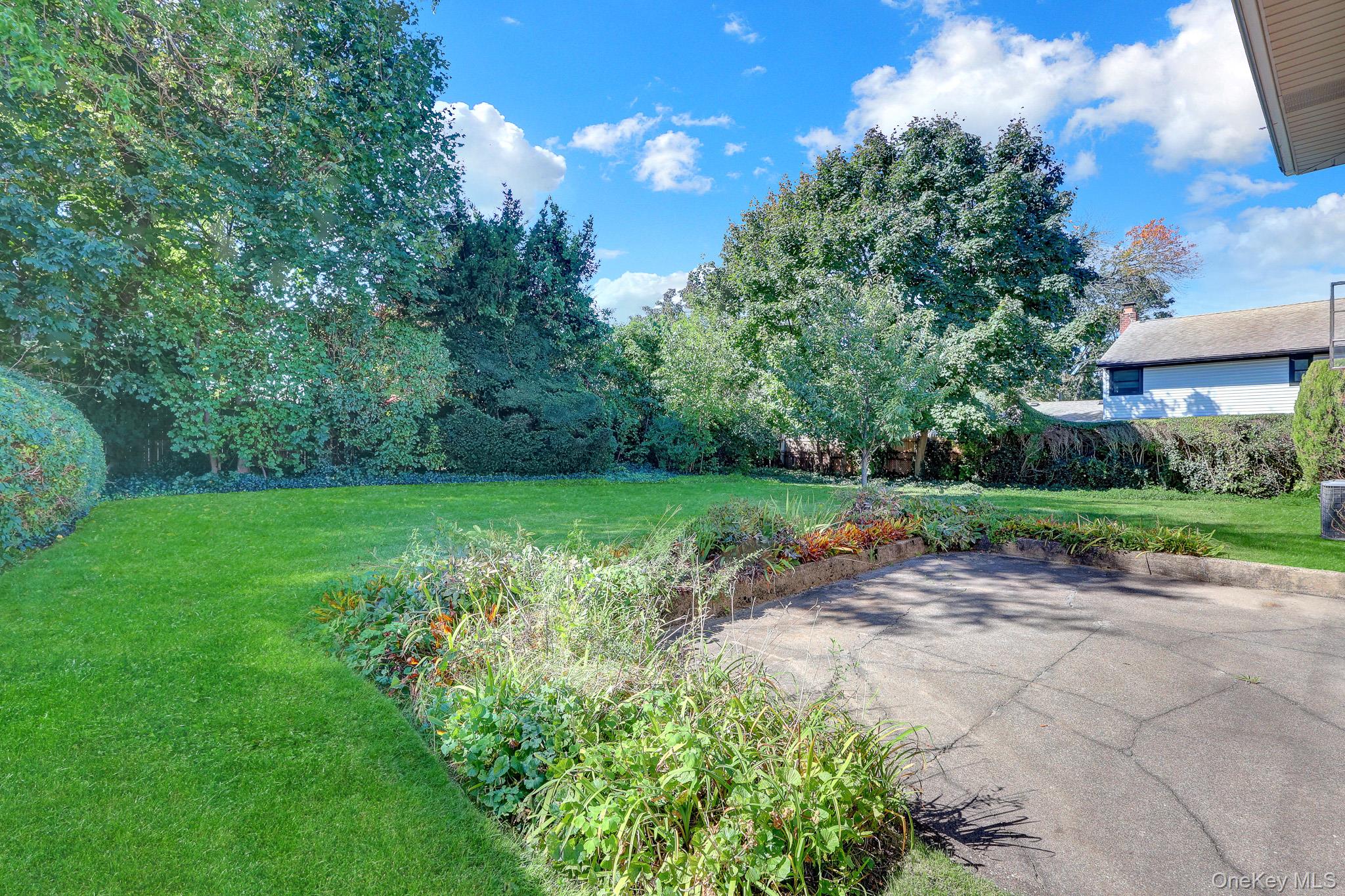6 Barbara Lane – For Sale photo 6