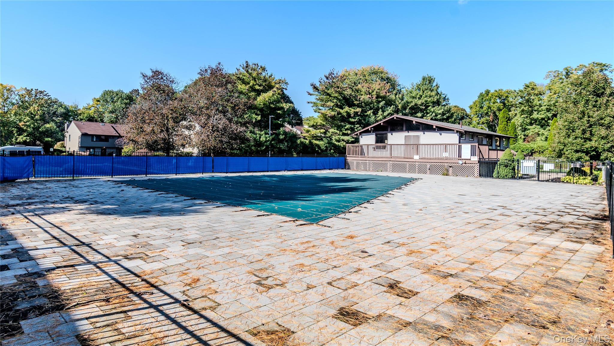 166 Rinaldi Boulevard, Unit A photo 23