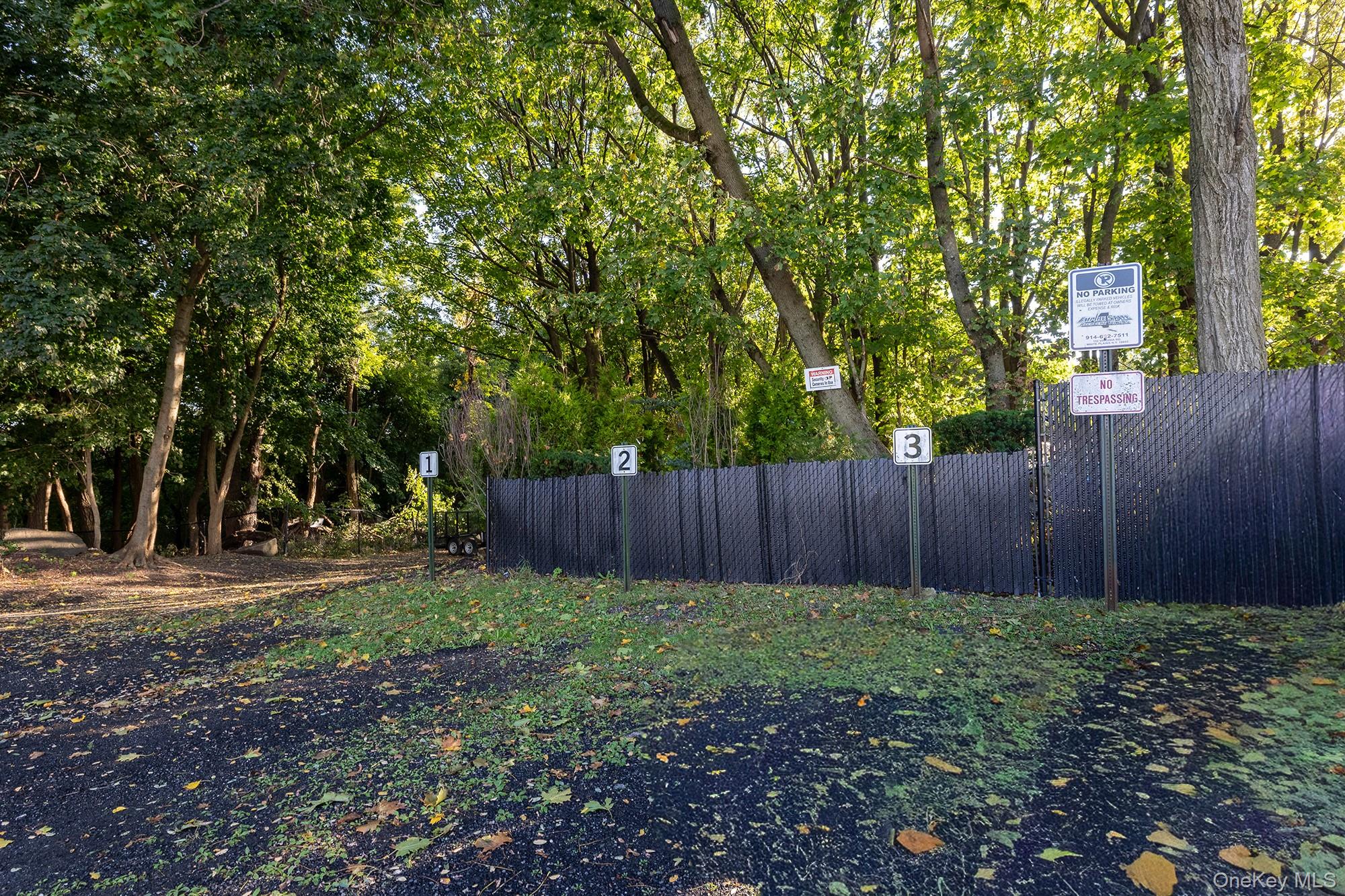 18 Woodside Avenue, Unit 3 photo 15