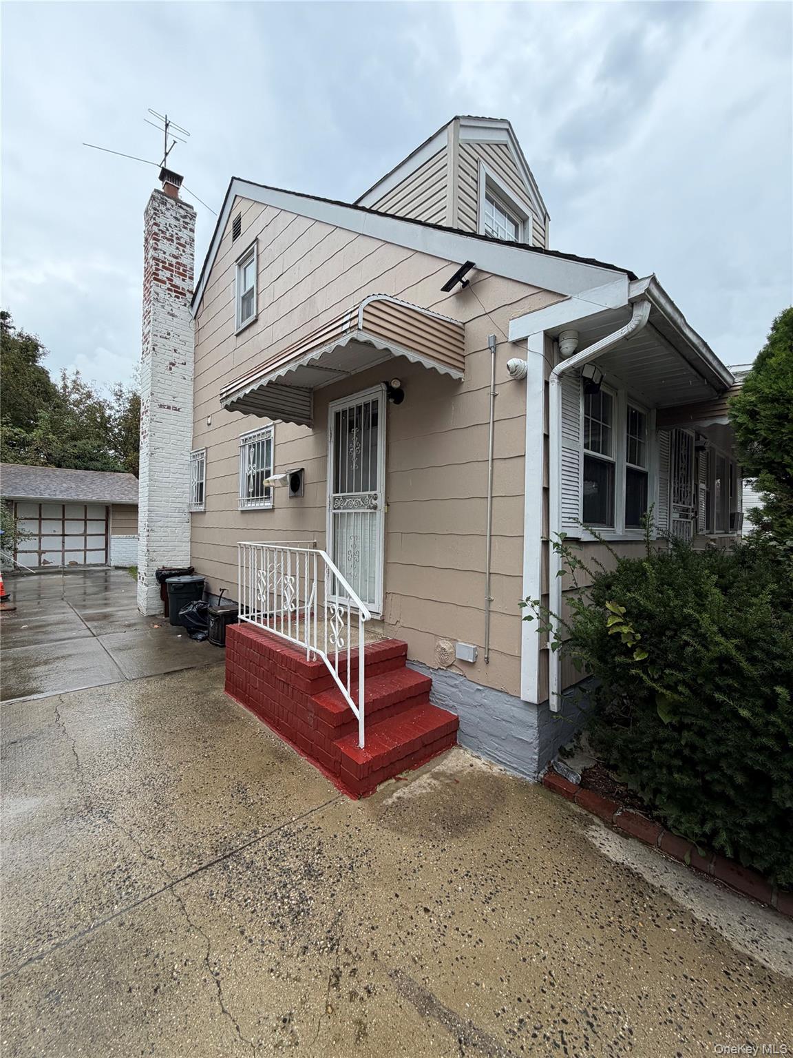 147-30 Huxley Street – For Rent photo 2