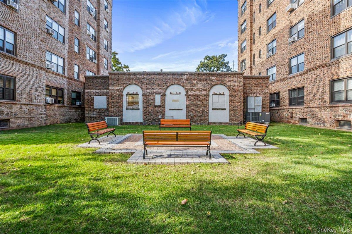 141 Woodmere Boulevard, Unit 3C photo 11